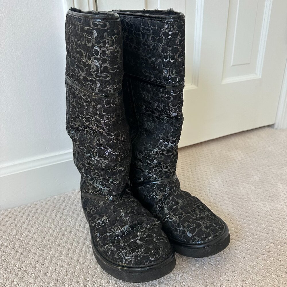 Coach Signature Nikole Womens Black Logo Fur Trimmed Boot Size 9